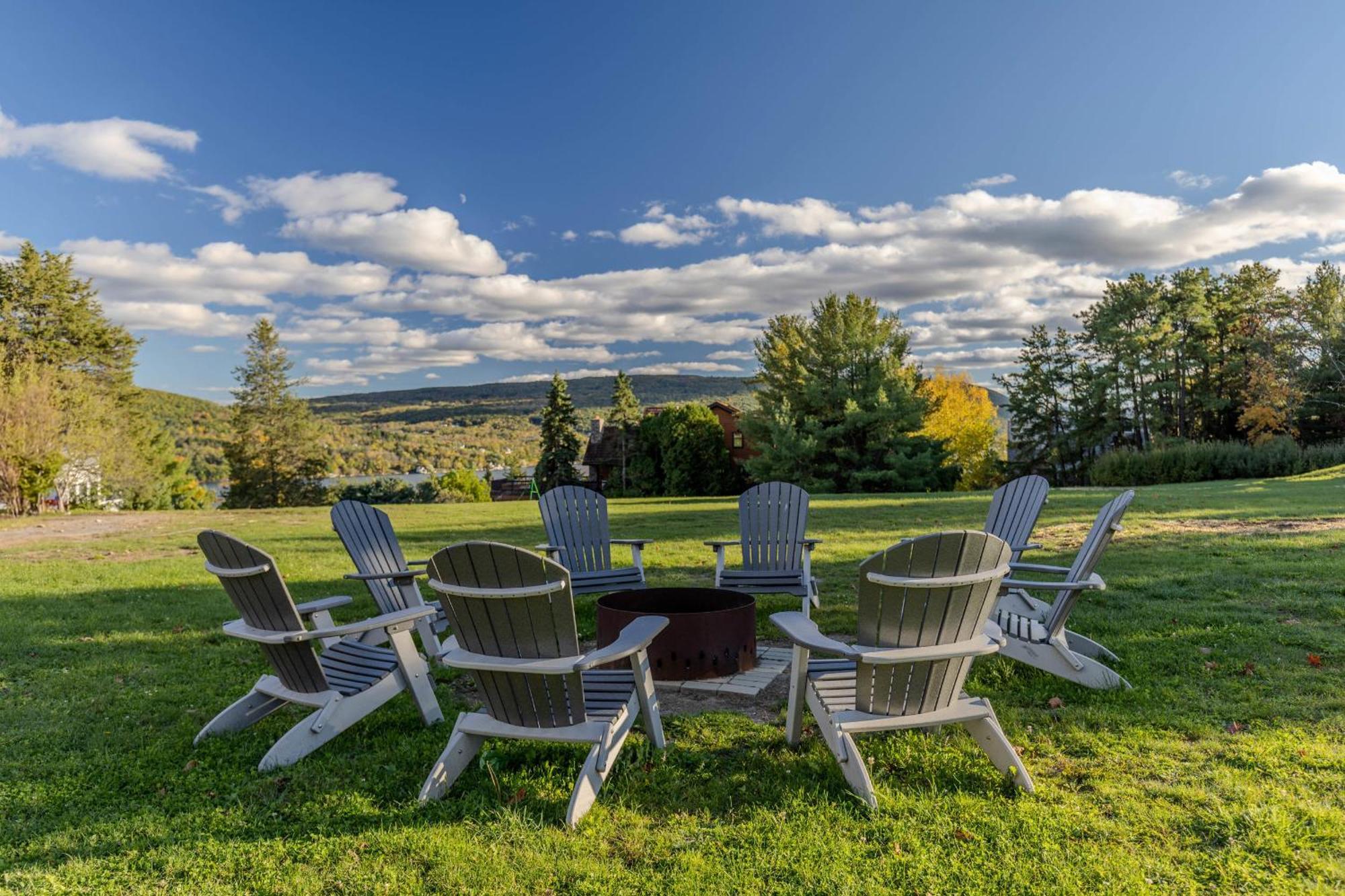 Canandaigua Lake Retreat With View And Private Beach Access, Foliage, Hike, And Ski Hotel Exterior photo