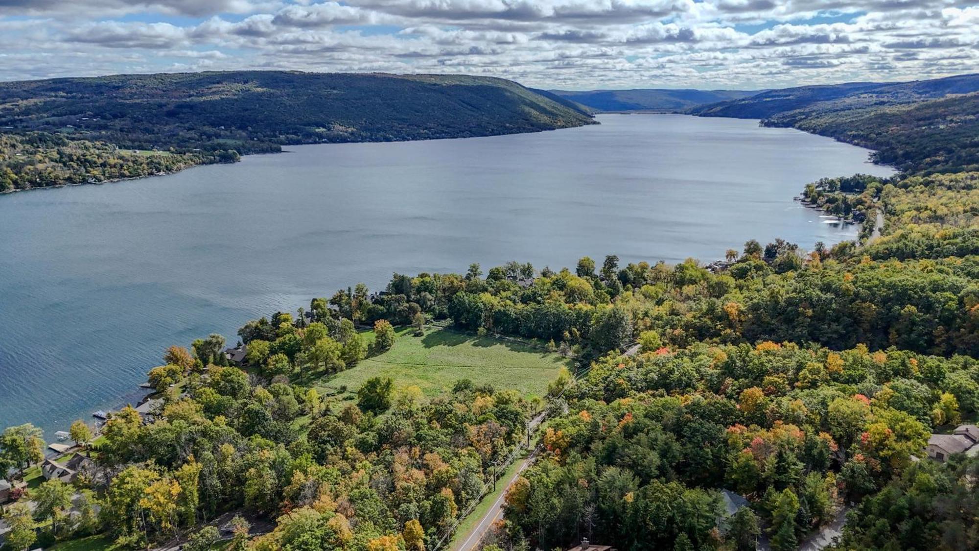 Canandaigua Lake Retreat With View And Private Beach Access, Foliage, Hike, And Ski Hotel Exterior photo